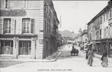 Saint-Dié - Rue Thiers vers 1900.