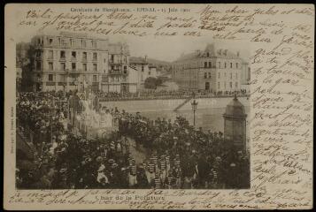 Cavalcade de Bienfaisance - Epinal - 15 juin 1902. Char de la Peinture.