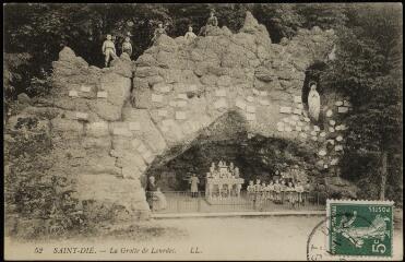 [Saint-Dié]. - La grotte de Lourdes.