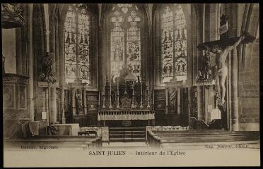 Intérieur de l'église.