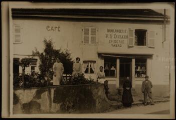[Vittel]. - [Café - boulangerie P. S. Dizieb].