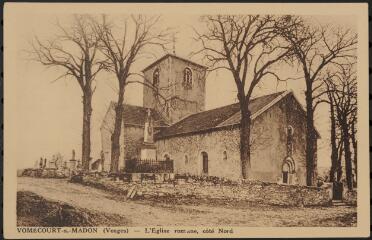 Vomécourt-sur-Madon. - Vue de l'église romane Saint-Martin (côté nord). Au premier plan, le monument aux morts.