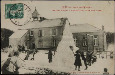 Les jeux d'hiver. - Construction d'une Tour Eiffel.