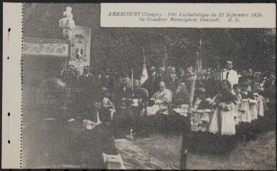 Ambacourt. - Fête eucharistique du 22 septembre 1929. - Monseigneur Foucault célèbre la messe.