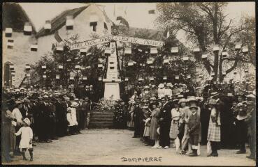 Dompierre. - [Inauguration du monument aux morts de la Grande Guerre].