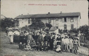 Gugney-aux-Aulx, par Charmes. - Les écoles.