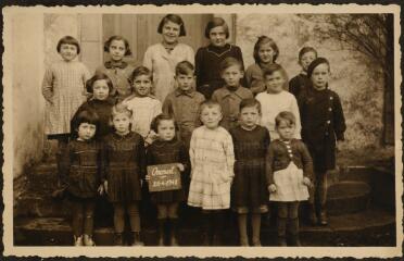 Oncourt. - [non identifés, groupe d'écoliers (1941/04/26) ].
