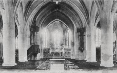 Vittel. - L'Intérieur de l'Église.