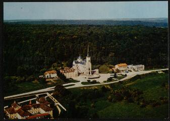 [Domrémy]. - Basilique et Carmel.