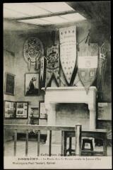 Domrémy. - Le Musée aménagé dans le grenier de la maison natale de Jeanne d'Arc vers 1910.