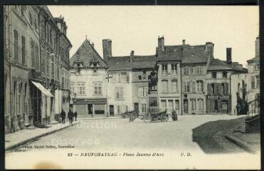 Neufchâteau - Place Jeanne d'Arc.