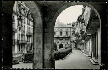 Plombières-les-Bains. - Place Stanislas.