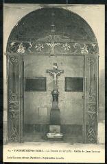 Plombières-les-Bains. - La source du crucifix, grille de Jean Lamour.