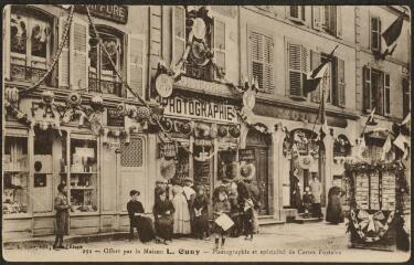 Offert par la Maison L. Cuny. Photographie et spécialité de cartes postales.