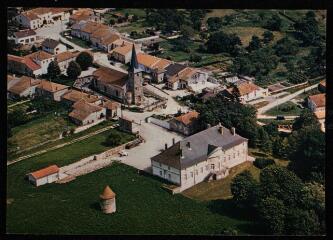 [Thuillères]. - [Le château].