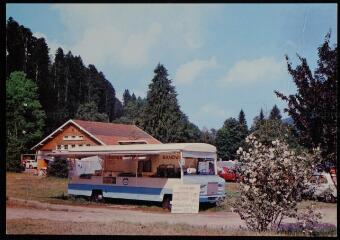 Longemer. - Camping du lac (altitude 740 m).