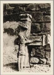 Girmont-Val-d'Ajol - croix chez Mathiot. – Vue d'un Christ en croix.