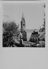 Pont-Croix - église Notre-Dame-de-Roscudon. – Vue rapprochée sur le clocher.