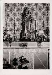 Archettes - église Saint-Léger. – Vue d'un retable ; statue de Vierge à l'Enfant - XVIe siècle.