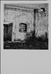 Chaumousey - ancienne abbaye Notre-Dame. – Vue rapprochée sur une façade.