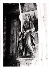 Godoncourt - église Saint-Remi. – Vue d'une statue représentant l'Éducation de la Vierge par sainte Anne - XVIIIe siècle.