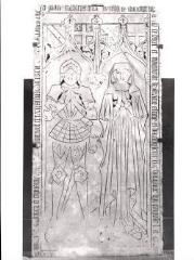 Saint-Remimont - église Saint-Remi. – Vue d'une dalle funéraire en l'honneur d'un chevalier et sa femme - XVe siècle.