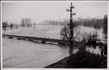 Éloyes. – Vue des inondations de l'hiver 1947-1948.